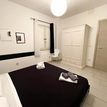 Apartman Red Ginger *